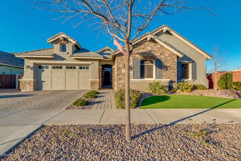 4520 E Jones St, Gilbert, AZ 85295 photo 1