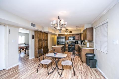 944 E 8th Pl, Mesa, AZ 85203 photo 6