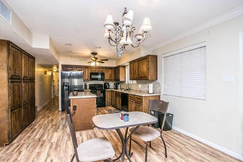 944 E 8th Pl, Mesa, AZ 85203 photo 7