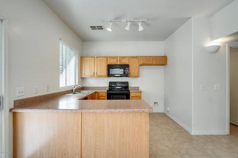 1443 S Pheasant Dr, Gilbert, AZ 85296 photo 12