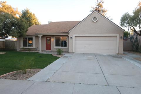 831 E Piute Ave, Phoenix, AZ 85024 photo 1