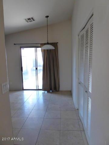 1712 E Robin Ln, Gilbert, AZ 85296 photo 7