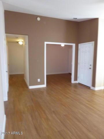 1712 E Robin Ln, Gilbert, AZ 85296 photo 6