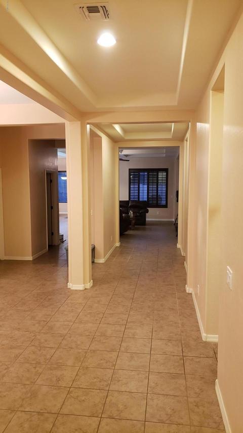 2892 E Palmdale Ln, Gilbert, AZ 85298 photo 3