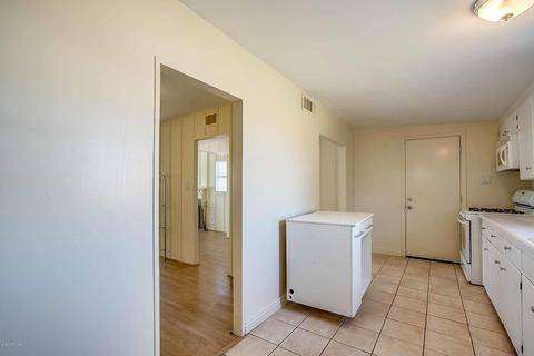 1038 E Clarendon Ave, Phoenix, AZ 85014 photo 18