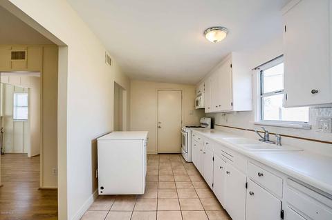 1038 E Clarendon Ave, Phoenix, AZ 85014 photo 15