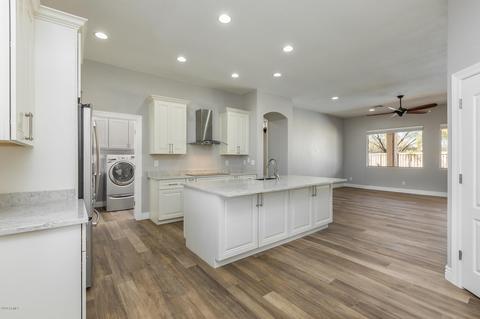 2707 E Santa Rosa Dr, Gilbert, AZ 85234 photo 11