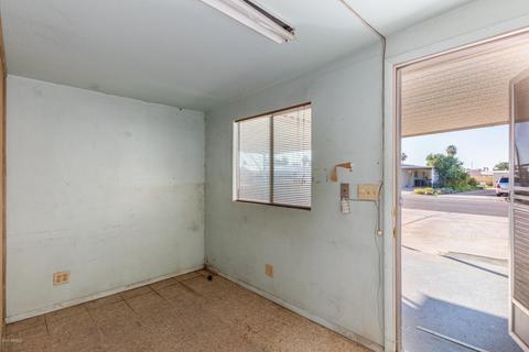 9442 Escondido Ave, Mesa, AZ 85208 photo 8