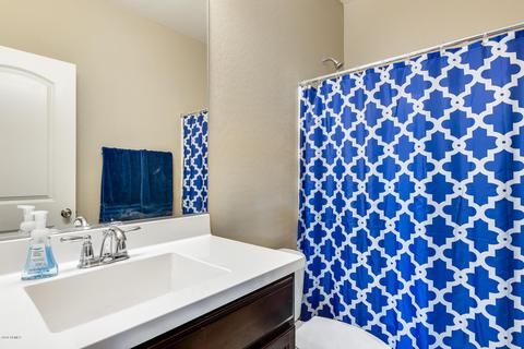 2011 N 77th Dr, Phoenix, AZ 85035 photo 17