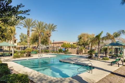 2011 N 77th Dr, Phoenix, AZ 85035 photo 38