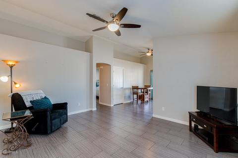 2146 E Robin Ln, Phoenix, AZ 85024 photo 3