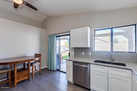 2146 E Robin Ln, Phoenix, AZ 85024 photo 7