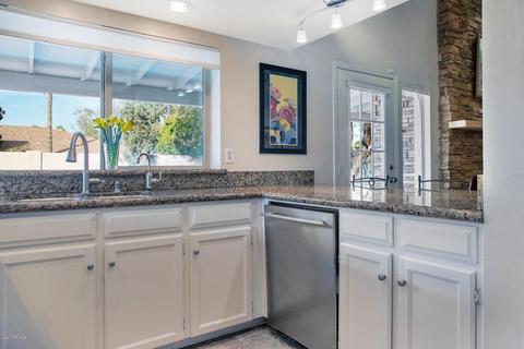 122 E Surrey Ave, Phoenix, AZ 85022 photo 13