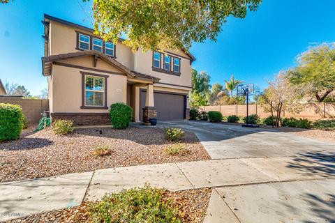 3621 E Taylor Ln, Gilbert, AZ 85295 photo 2