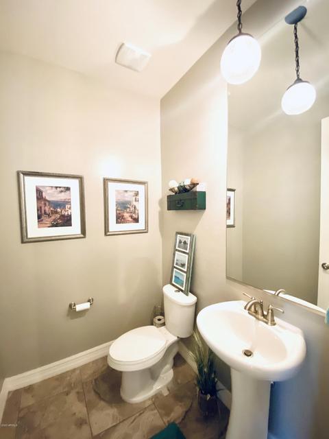 3889 E Chestnut Ln, Gilbert, AZ 85298 photo 11