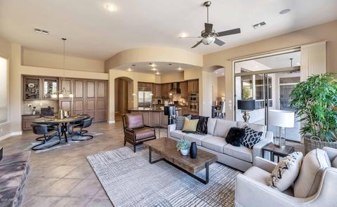 410 E Desert Wind Dr, Phoenix, AZ 85048 photo 8