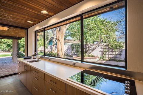 10 E Marlette Ave, Phoenix, AZ 85012 photo 9