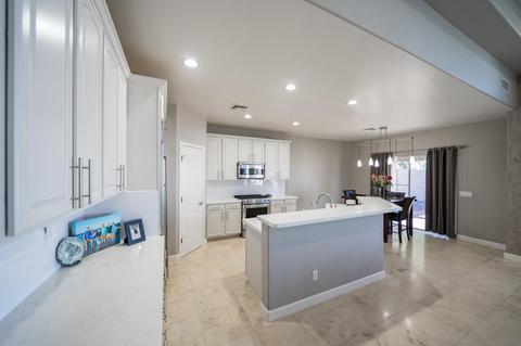 9006 S 10th Dr, Phoenix, AZ 85041 photo 11