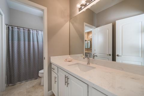 9006 S 10th Dr, Phoenix, AZ 85041 photo 18
