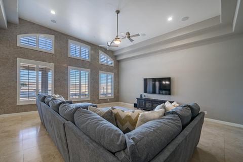 9006 S 10th Dr, Phoenix, AZ 85041 photo 6