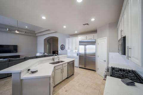 9006 S 10th Dr, Phoenix, AZ 85041 photo 10