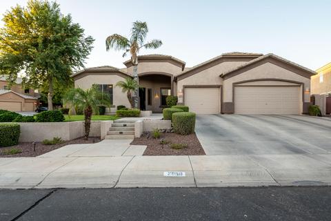 2958 E Hampton Ct, Gilbert, AZ 85295 photo 3