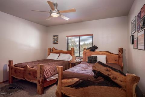 2352 Hellcat Cir, Overgaard, AZ 85933 photo 31