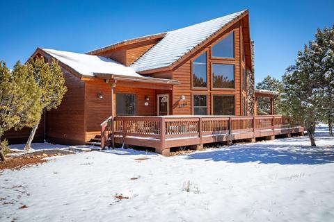 2352 Hellcat Cir, Overgaard, AZ 85933 photo 10