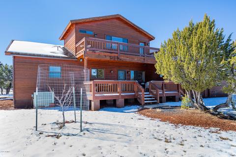 2352 Hellcat Cir, Overgaard, AZ 85933 photo 12
