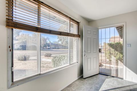 1644 E Broadmor Dr, Tempe, AZ 85282 photo 5