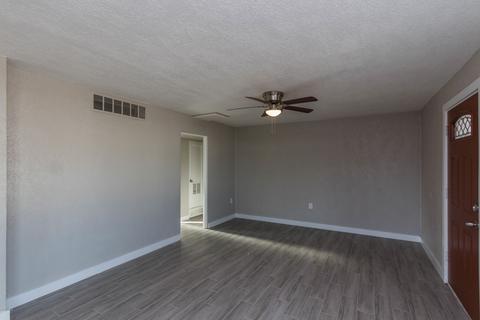 4210 N 18th Dr, Phoenix, AZ 85015 photo 4