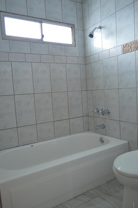 7932 W Avalon Dr, Phoenix, AZ 85033 photo 17