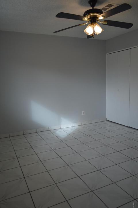 7932 W Avalon Dr, Phoenix, AZ 85033 photo 12
