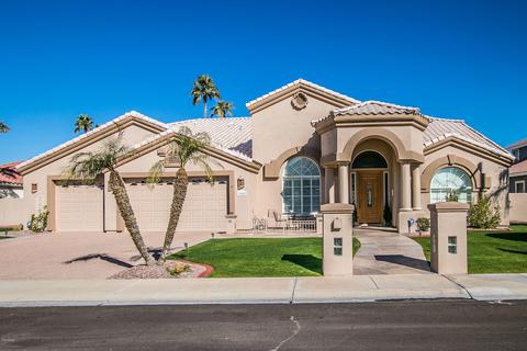 1842 E Coral Tree Dr, Gilbert, AZ 85234 photo 1