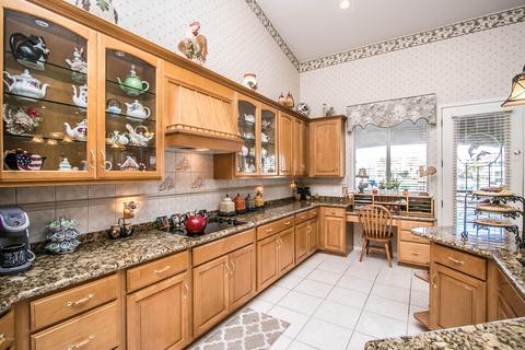 1842 E Coral Tree Dr, Gilbert, AZ 85234 photo 9