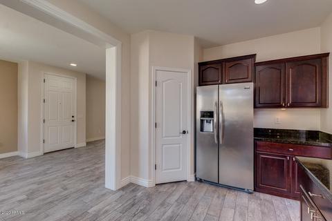 3853 E Santa Fe Ln, Gilbert, AZ 85297 photo 11