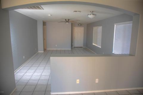 6330 W Mohave St, Phoenix, AZ 85043 photo 4