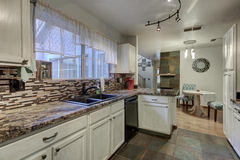 1633 E Lakeside Dr #182, Gilbert, AZ 85234 photo 9