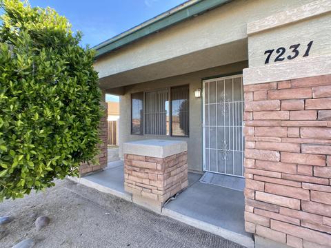 7231 S 2nd Ln, Phoenix, AZ 85041 photo 2