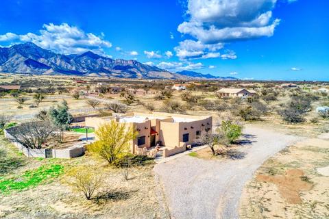 8186 E Sacred Path Rd, Hereford, AZ 85615 photo 2