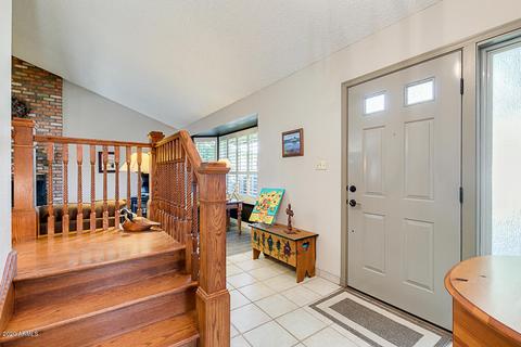 3917 E Dahlia Dr, Phoenix, AZ 85032 photo 4