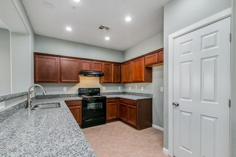 910 E Dee St, Avondale, AZ 85323 photo 12