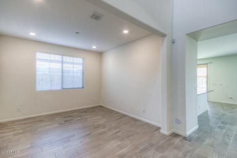 1119 E Aberdeen Dr, Gilbert, AZ 85298 photo 4