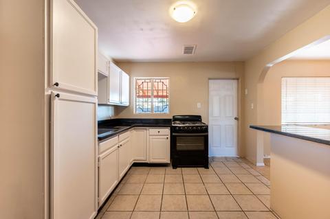 2043 E Cypress St, Phoenix, AZ 85006 photo 14