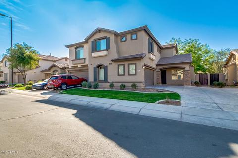 1541 Elgin St, Gilbert, AZ 85295 photo 3