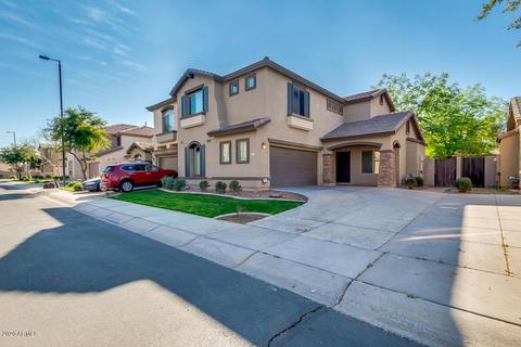 1541 Elgin St, Gilbert, AZ 85295 photo 2