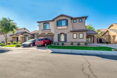 1541 Elgin St, Gilbert, AZ 85295 photo 1