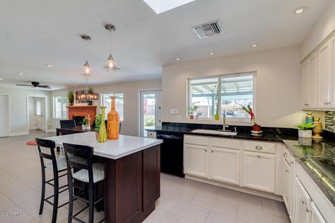 4634 N 42nd Pl, Phoenix, AZ 85018 photo 9