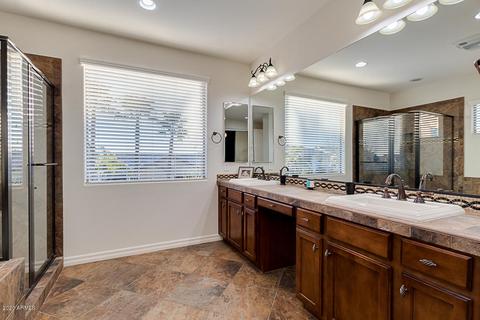 5404 S Cardinal St, Gilbert, AZ 85298 photo 17