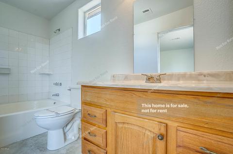 2017 N 38th Dr, Phoenix, AZ 85009 photo 5